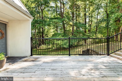 174 E Kenilworth Cir unit 174, Newtown Square, PA 19073 - photo 3