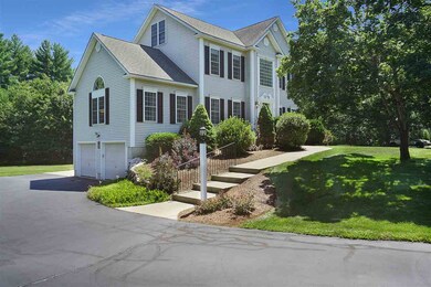 35 Harrod Ln, Bedford, NH 03110 - photo 4