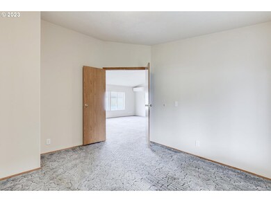 Owner's Suite Bedroom