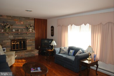 23206 Old Fairlee Rd, Chestertown, MD 21620 - photo 2