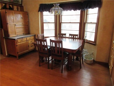 Eating Area of Kitchen at Bay Window which overloo