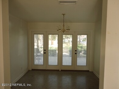 766 Acapulco Rd, Jacksonville, FL 32216 - photo 5