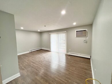 55 Broad St unit 5, Lynn, MA 01902 - photo 3