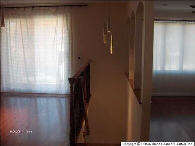 356 Caswell Ave, Staten Island, NY 10314 - photo 4
