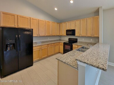 1459 Walnut Creek Dr, Fleming Island, FL 32003 - photo 5