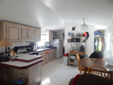 146 Hathaway Rd, White River Junction, VT 05001 - photo 4