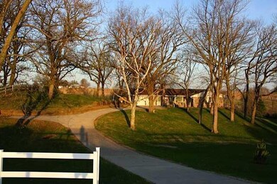 6047 Highway T12 N, Newton, IA 50208 - photo 2