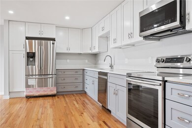 Imperial House unit 807, Pittsburgh, PA 15217 - photo 6