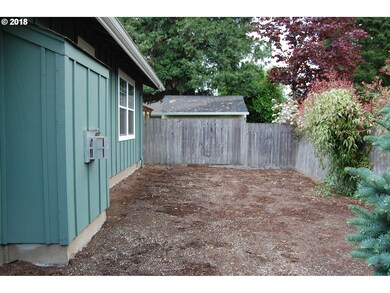 2613 Benson Ln, Eugene, OR 97408 - photo 7