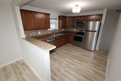 2410 E 3rd St, Mishawaka, IN 46544 - photo 5