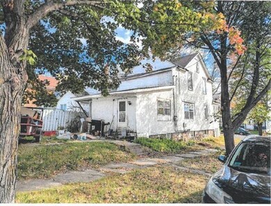 601 Hayes St, Eveleth, MN 55734 - photo 3