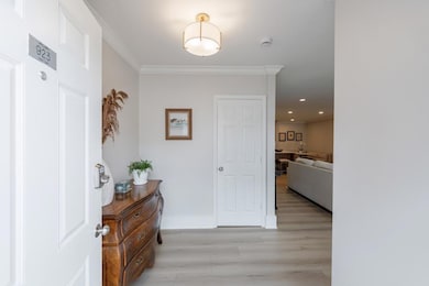 923 Lenox Hill Ct NE unit 1, Atlanta, GA 30324 - photo 2