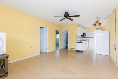 301 E Lavender Rd unit 4, Wildwood Crest, NJ 08260 - photo 2