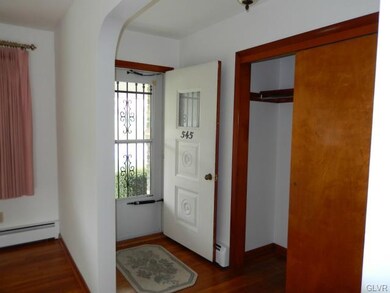 539 Wood St unit 549, Emmaus, PA 18049 - photo 4