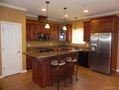 132 Lilac Ln, Dothan, AL 36305 - photo 2