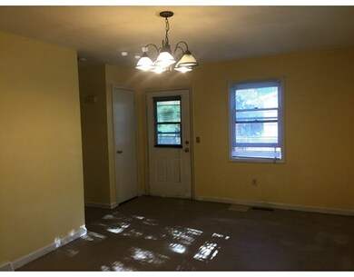 46 Burr St unit 48, Springfield, MA 01109 - photo 5