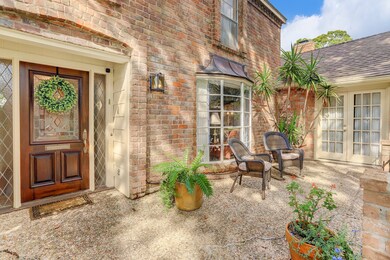 307 Yorkchester Dr, Houston, TX 77079 - photo 3