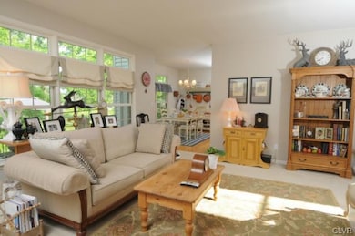 160 Robert Dr, Allentown, PA 18104 - photo 6