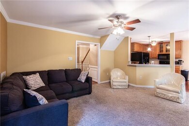 SPACIOUS FAMILY LIVING AREA WITH OPEN KITCHEN