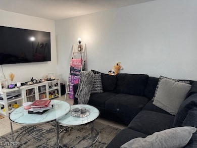 5817 Smoke Ranch Rd unit B, Las Vegas, NV 89108 - photo 6