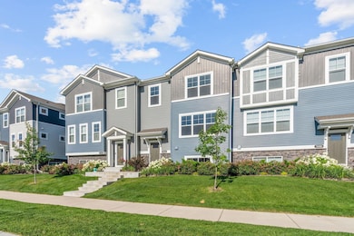 7614 Connie Ln, Inver Grove Heights, MN 55076 - photo 2