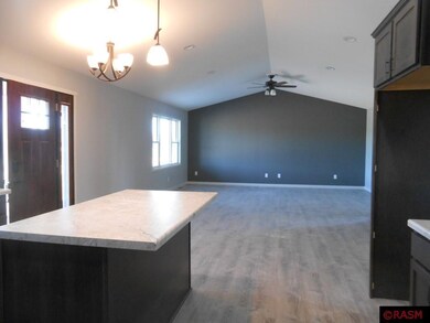 1015 Mack Ln, New Ulm, MN 56073 - photo 3