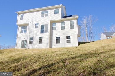 7371 Tottenham Dr, White Plains, MD 20695 - photo 3