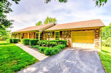 300 Plantation Ln, Frankfort, KY 40601 - photo 4