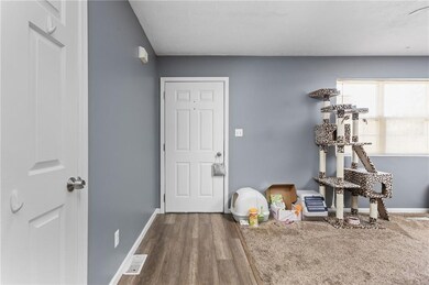 125 E Walnut St, Fountaintown, IN 46130 - photo 4