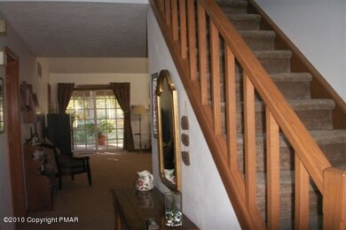 97 Village Dr, Stroudsburg, PA 18360 - photo 4