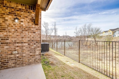 480 Stone Lake Dr, Weatherford, TX 76087 - photo 5