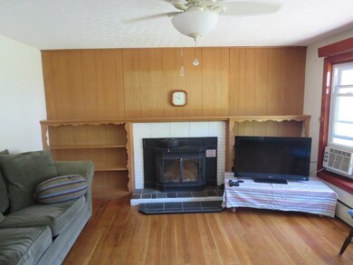 22 Mary Ann Dr, Worcester, MA 01606 - photo 4