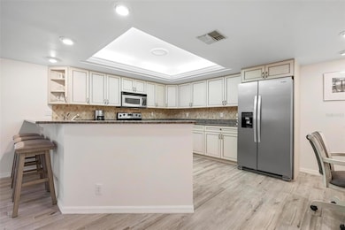 4206 SE 20th Place unit 101, Cape Coral, FL 33904 - photo 6