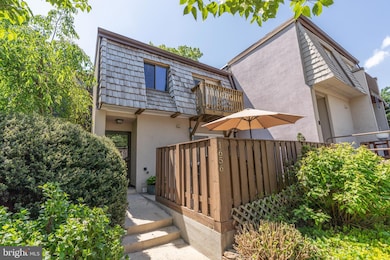 1656 Valencia Way, Reston, VA 20190 - photo 3