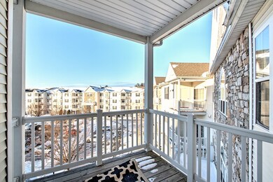 Spicket Commons unit 408, Methuen, MA 01844 - photo 2