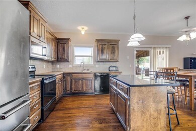 Lots of kitchen counter space