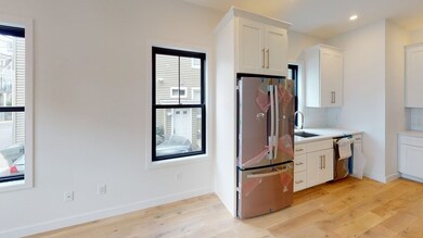 410 Shirley St unit 4, Winthrop, MA 02152 - photo 5