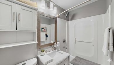 70 Warren Ave unit 4-1, Chelsea, MA 02150 - photo 6