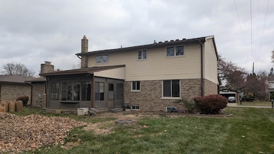 40203 Vincenzia Dr, Clinton Township, MI 48038 - photo 2