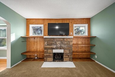 5607 Cody St, Shawnee, KS 66203 - photo 5