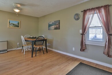 21 Overlook St, Newburyport, MA 01950 - photo 5