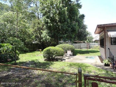 2244 Belinda Cir, Jacksonville, FL 32216 - photo 4