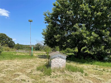 unlisted-address, Whitesboro, TX 76273 - photo 5