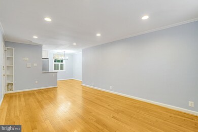 4801 31st St S unit B2, Arlington, VA 22206 - photo 6