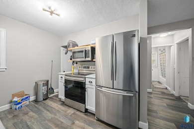 2022 S Euclid Ave, Sioux Falls, SD 57105 - photo 6