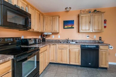 3066 Oakland Station Rd, Georgia, VT 05478 - photo 5