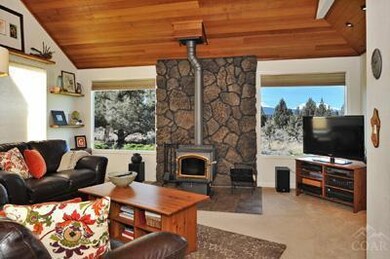 64120 Highway 20, Bend, OR 97703 - photo 6