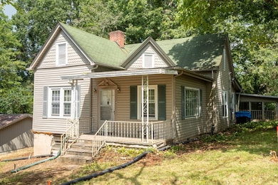 423 Iotla St, Franklin, NC 28734 - photo 6