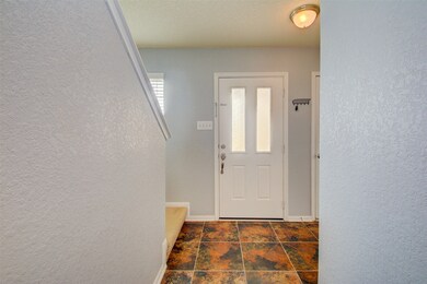 16754 Warbler Dr, Conroe, TX 77385 - photo 5