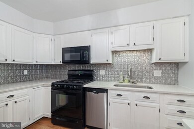 3802 Steppes Ct, Falls Church, VA 22041 - photo 3